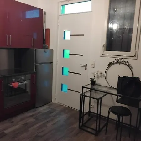 Maison Sur Seine Proche Paris, Metro Et Toutes Commodites Nyaraló
